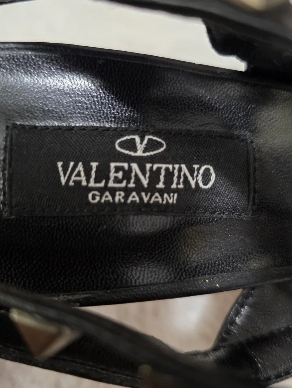 Valentino garavani rockstud